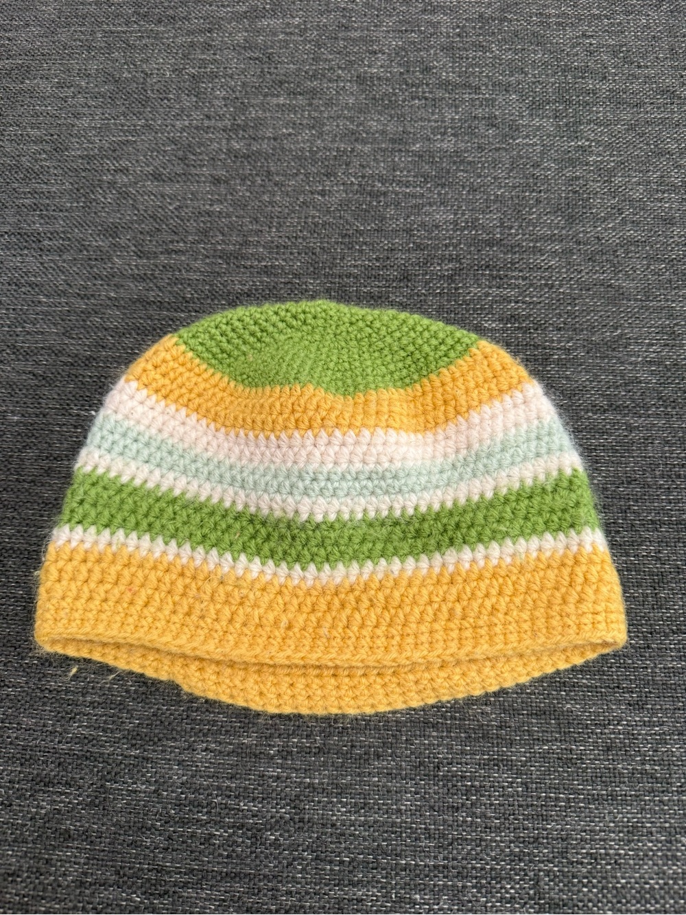 Handmade Crocheted Beanie in Yellow, Green & White knit OS no brand